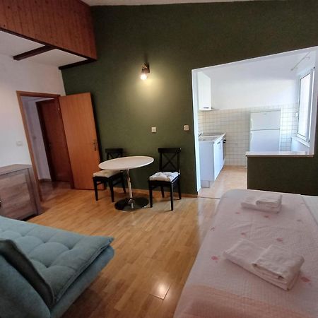 Apartmani Miki Podgora Buitenkant foto