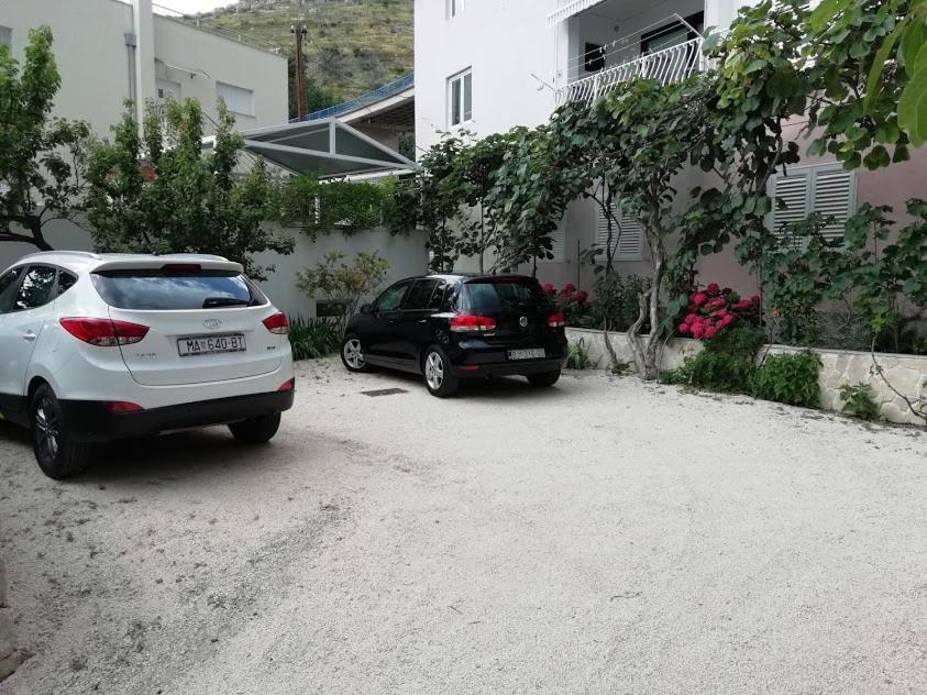 Apartmani Miki Podgora Buitenkant foto