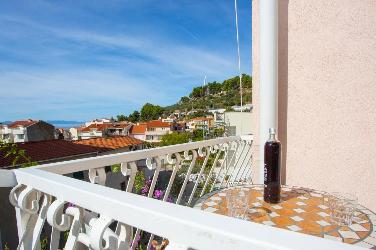 Apartmani Miki Podgora Buitenkant foto
