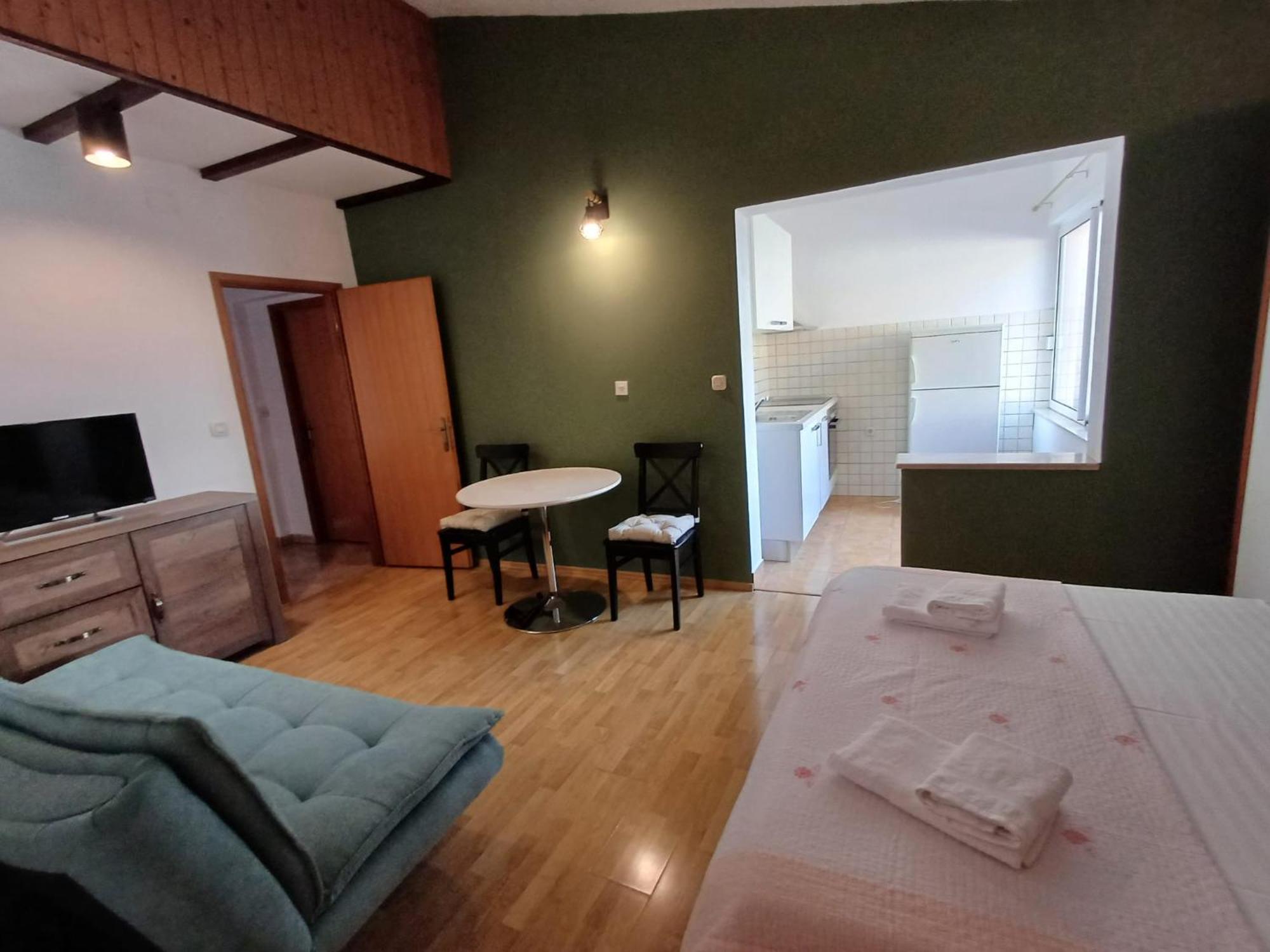 Apartmani Miki Podgora Buitenkant foto