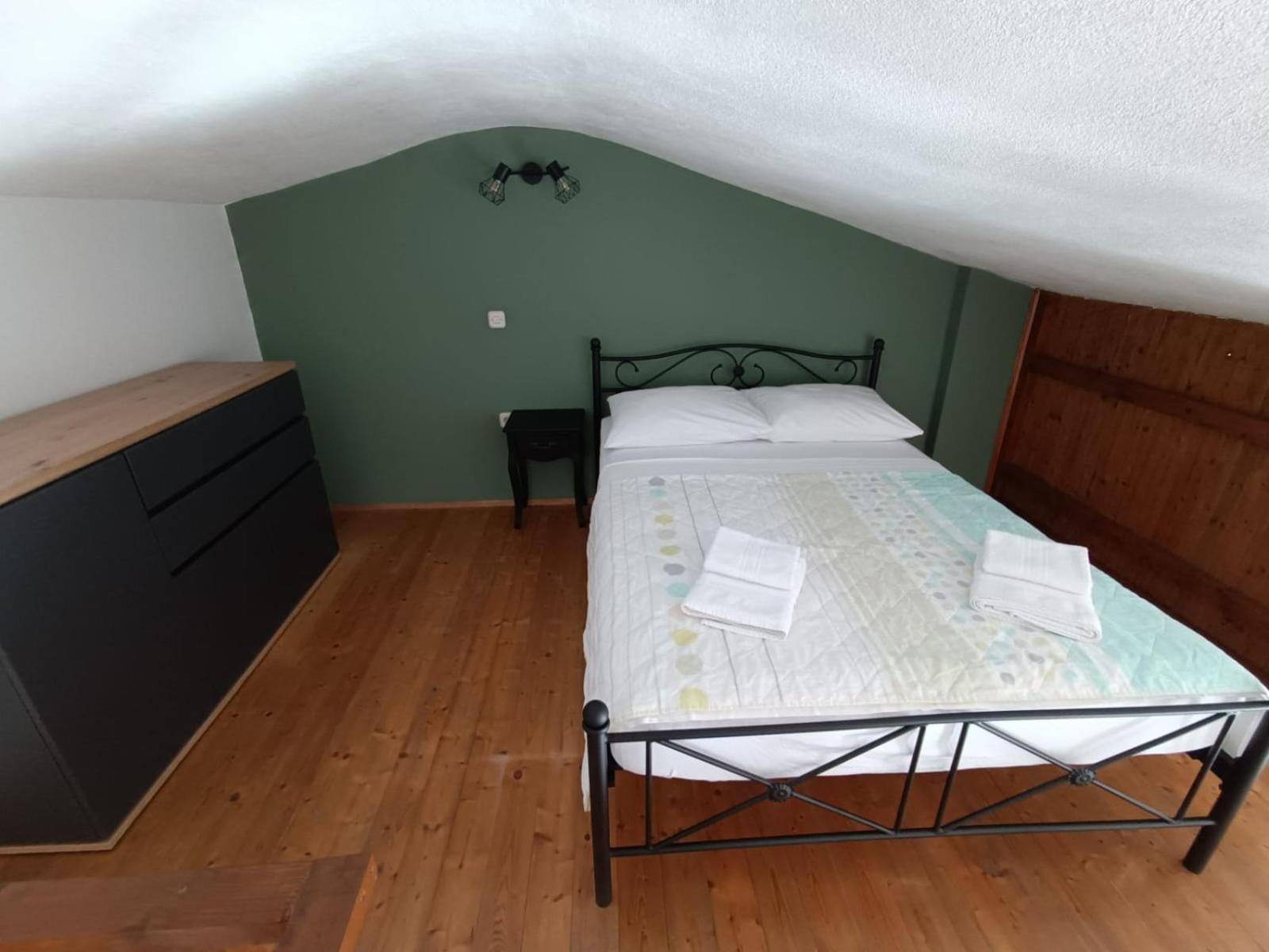 Apartmani Miki Podgora Buitenkant foto